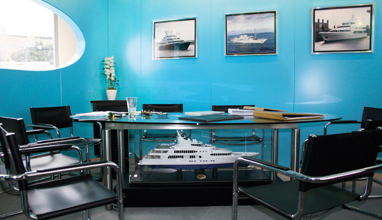 devonport-yachts-monaco-boat-show-stand-image-5